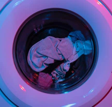prévenir décoloration vêtements lessive
